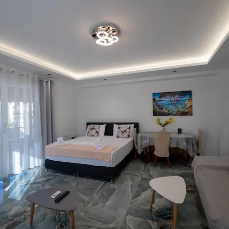 Vila Veli Brothers Sarande Exterior photo